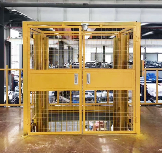 秦皇岛智能导轨式升降机亮相