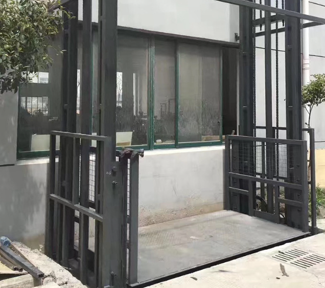 秦皇岛导轨式施工升降机助力民生工程提速增效